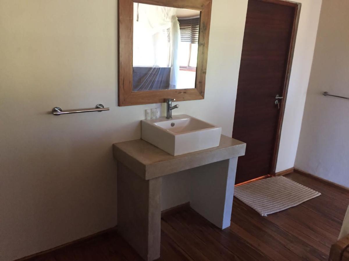 Eclectic Beach Retreat Cabo Nhamua Ngoại thất bức ảnh