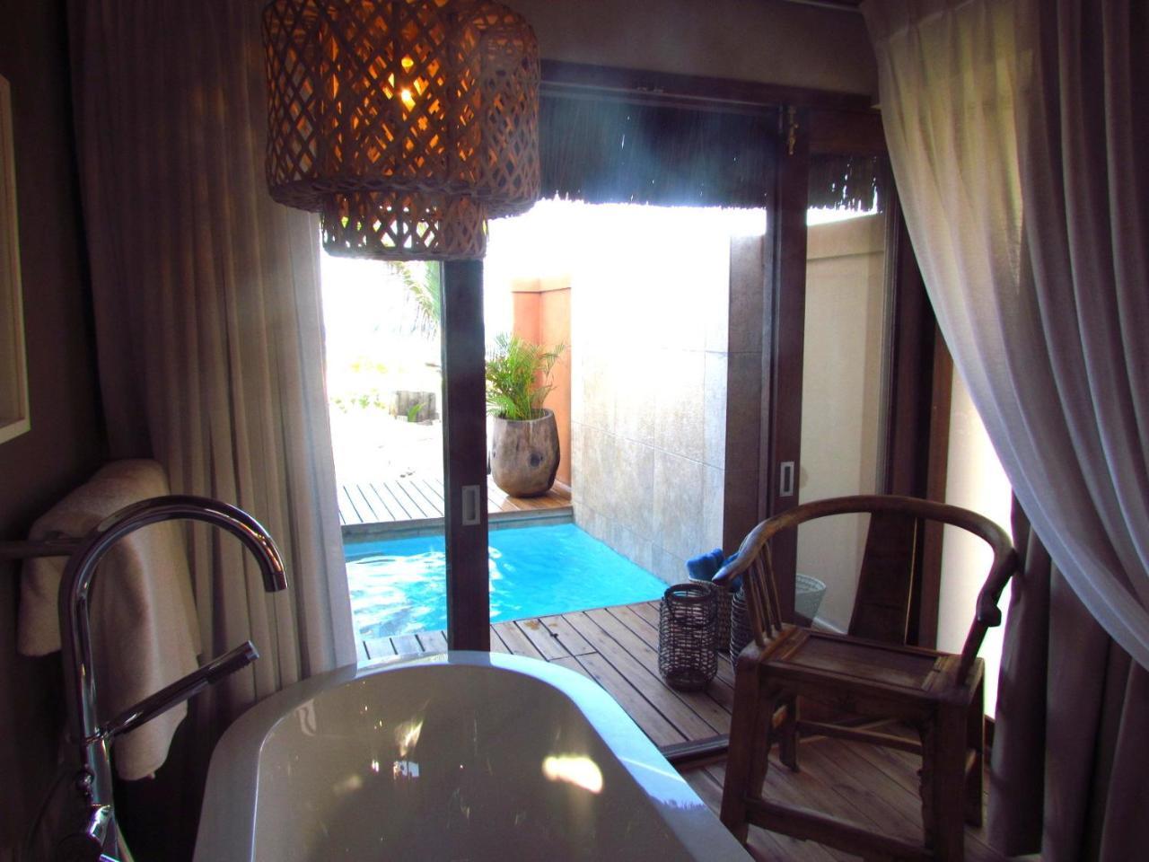 Eclectic Beach Retreat Cabo Nhamua Ngoại thất bức ảnh