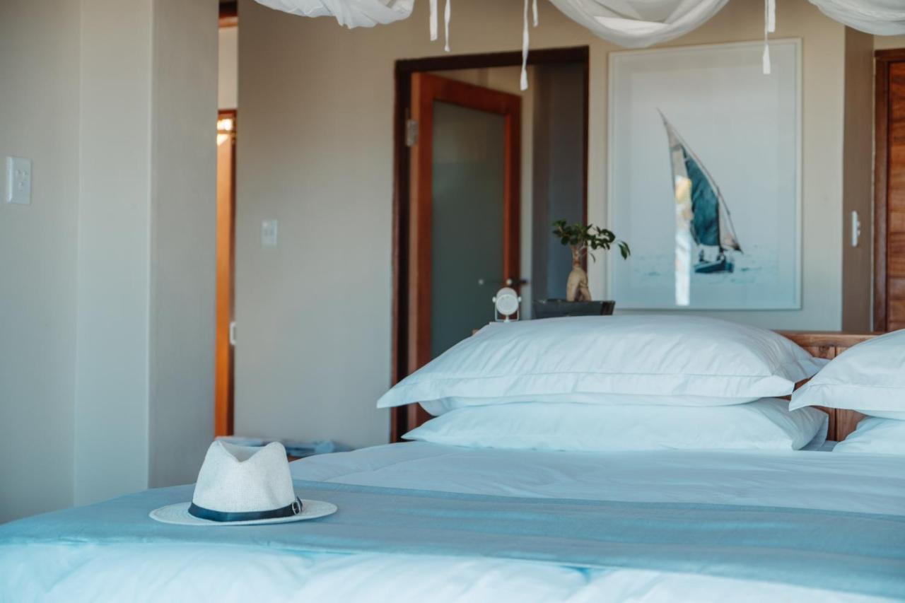 Eclectic Beach Retreat Cabo Nhamua Ngoại thất bức ảnh