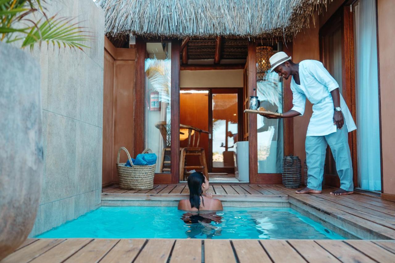 Eclectic Beach Retreat Cabo Nhamua Ngoại thất bức ảnh